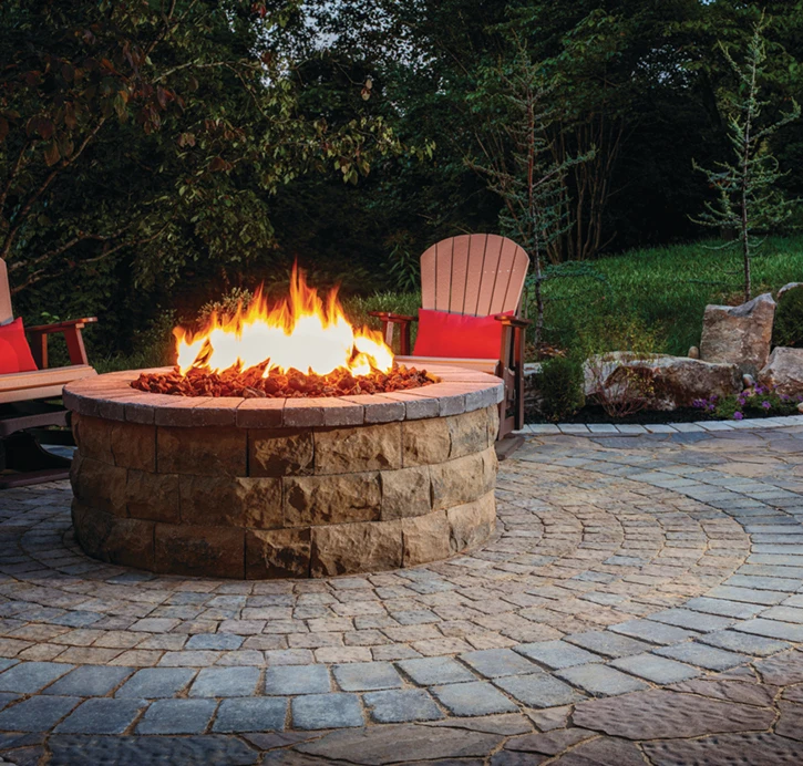 stone-fire-pit-with-seating